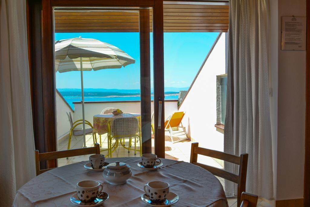 Bella Vista Apartments Crikvenica Eksteriør billede