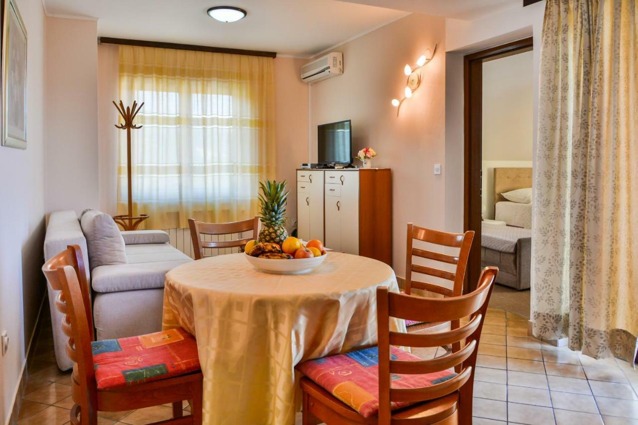 Bella Vista Apartments Crikvenica Eksteriør billede